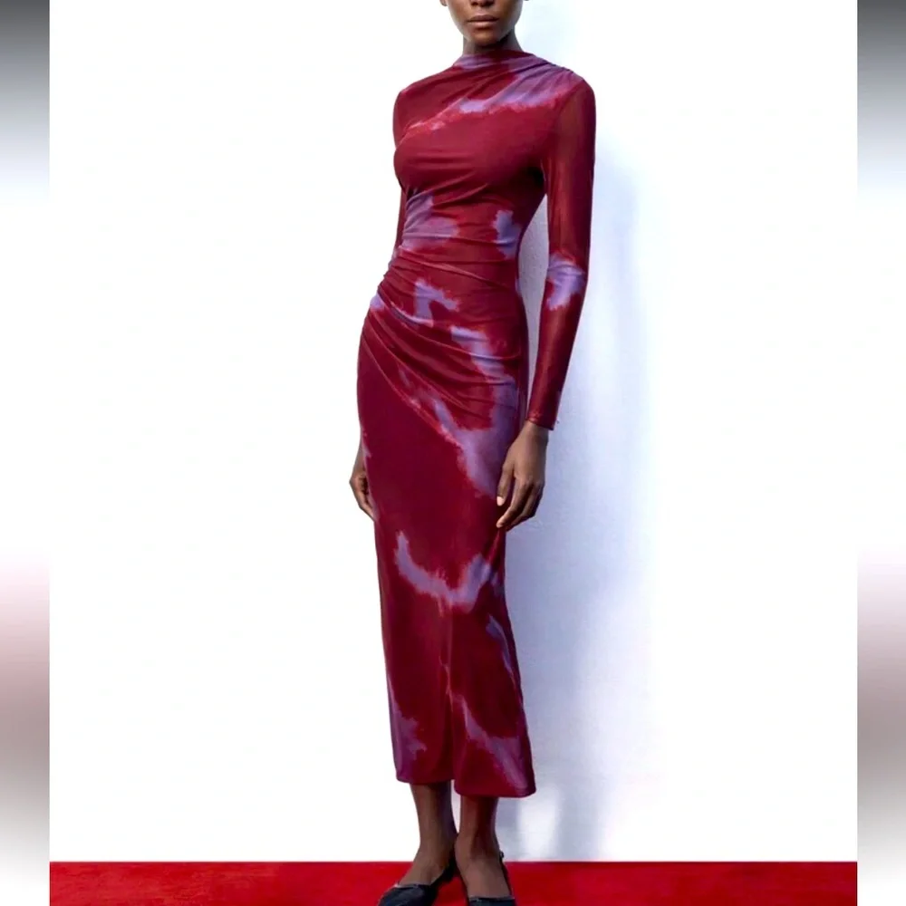 Elegant Burgundy Long Sleeve Dress